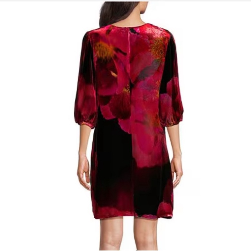 NWT JOHNNY WAS Vesna Floral Bloom Placement Print Velvet  Shift Dress - Picture 4 of 8